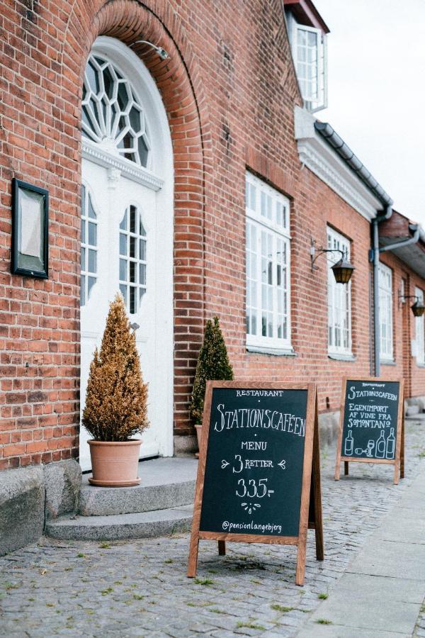 Langebjerg Pension & Spisested Allinge-Sandvig ภายนอก รูปภาพ